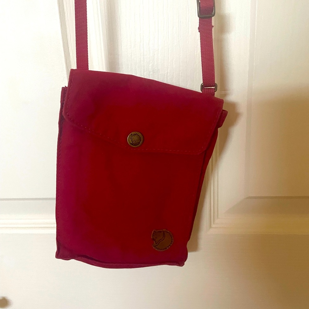 Crossbody bag fjallraven